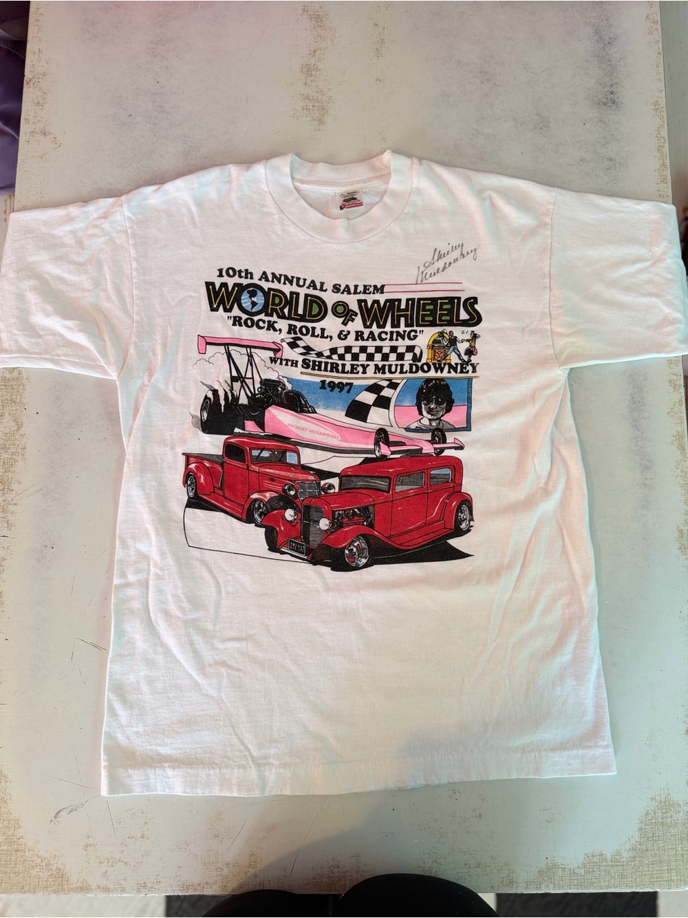 White 'World of Wheels' Graphic Tee with Red Car Artwork